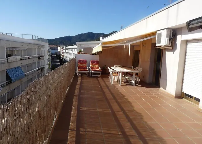 Atico Con Terraza A 2 Minutos De La Playa 아파트 *